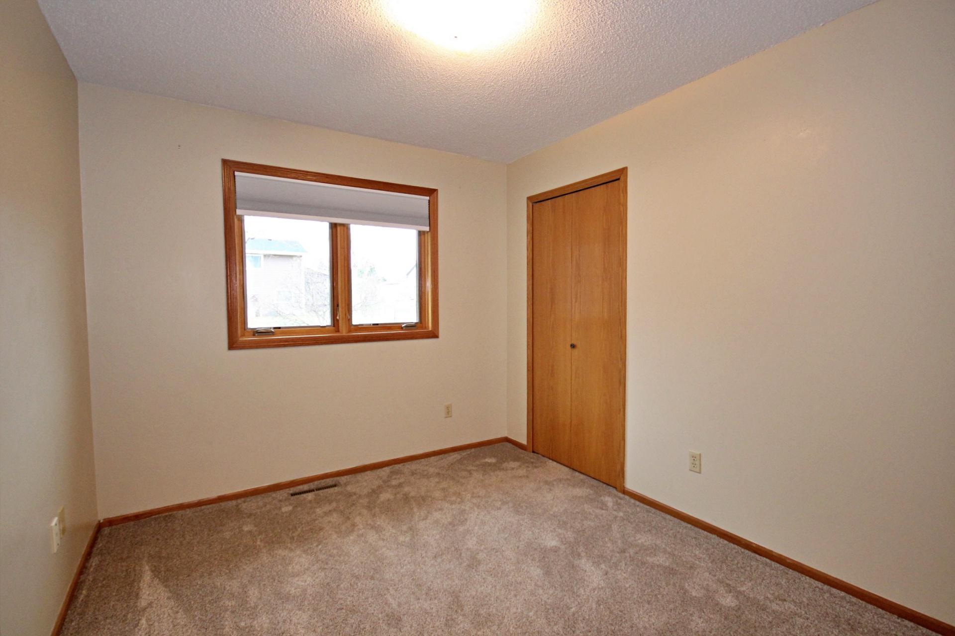 17398 Fontana Path Farmington, MN 55024 - Photo 21 of 32