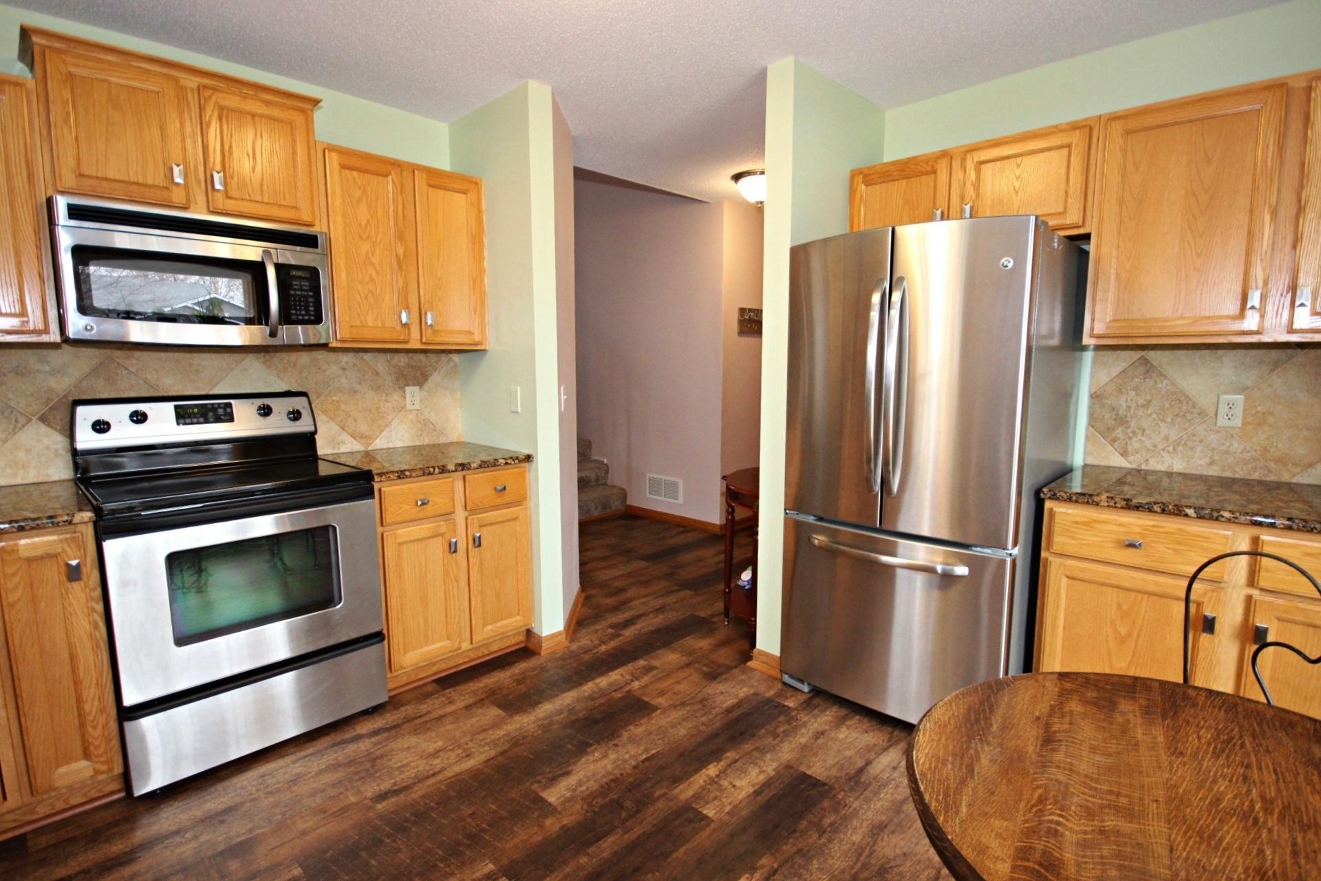 17398 Fontana Path Farmington, MN 55024 - Photo 10 of 32