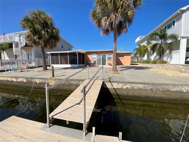 $469,900 | 13816 Victor Avenue, Hudson, FL 34667