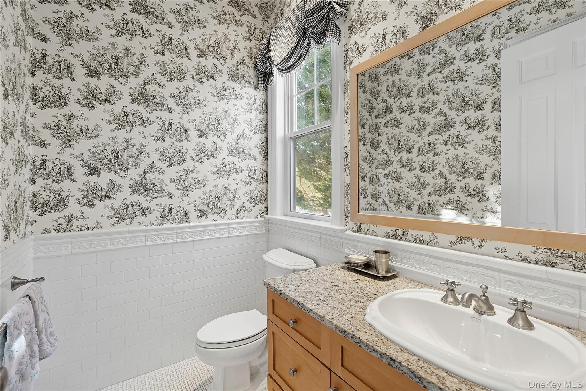 101 Jessup Lane Westhampton Beach, NY 11978 - Photo 18 of 33