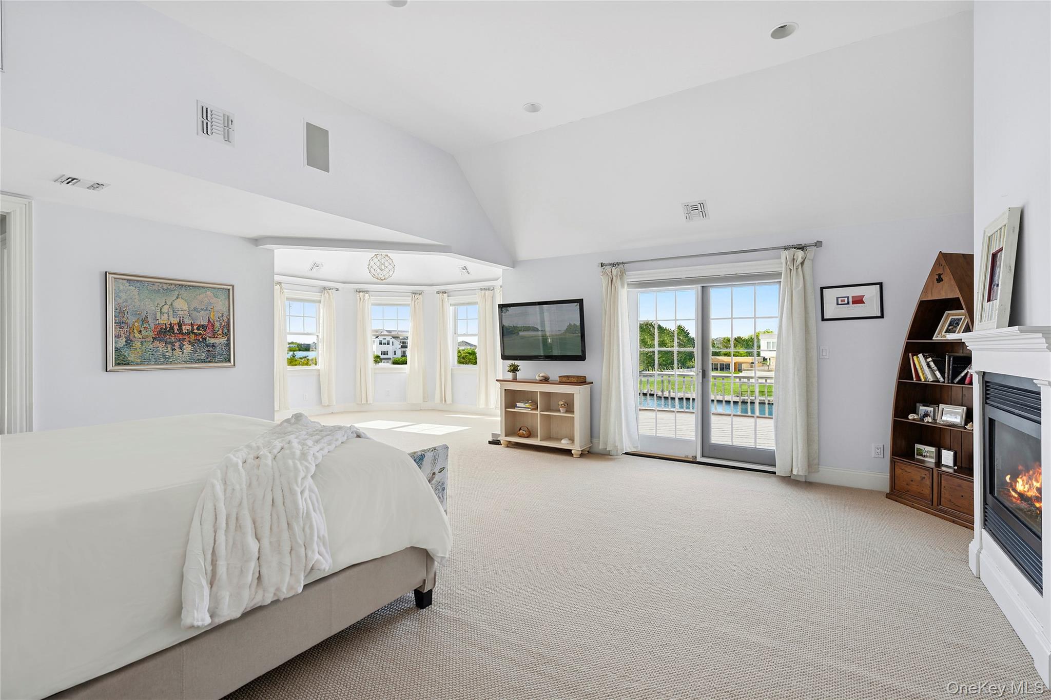 101 Jessup Lane Westhampton Beach, NY 11978 - Photo 19 of 33