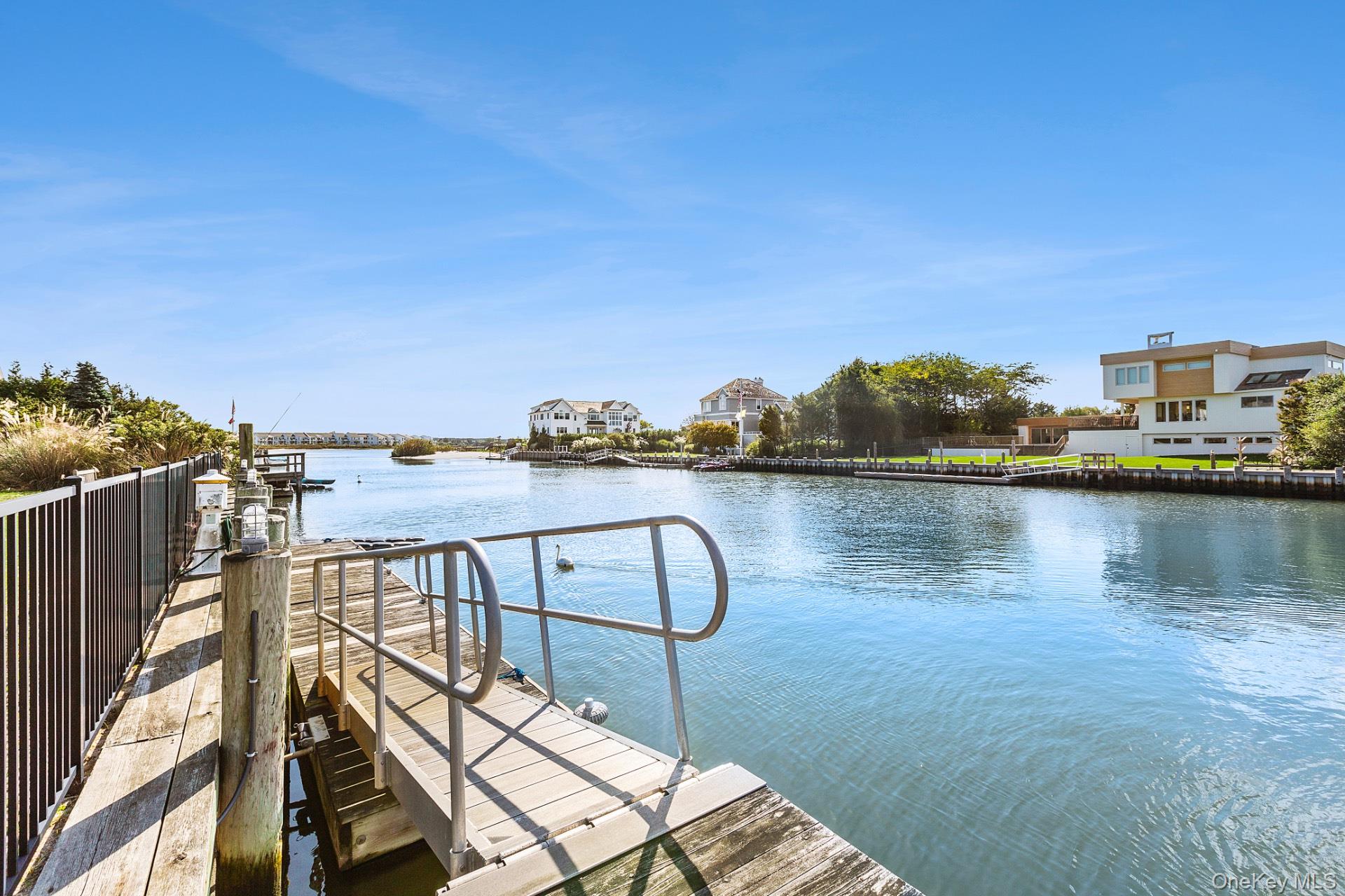 101 Jessup Lane Westhampton Beach, NY 11978 - Photo 31 of 33