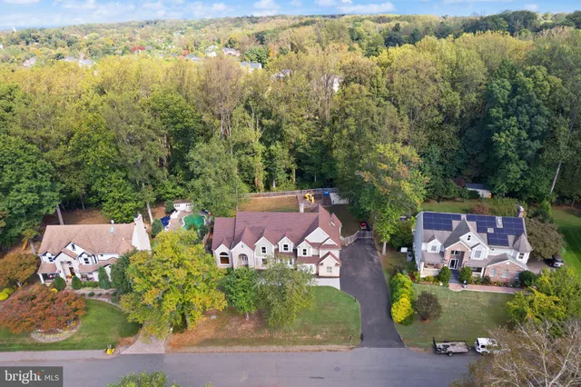 $1,299,990 | 1235 Gilman Court, Herndon, VA 20170