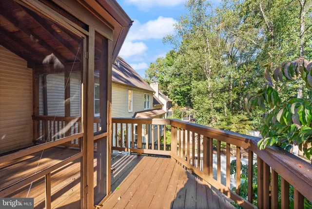 $1,299,990 | 1235 Gilman Court, Herndon, VA 20170