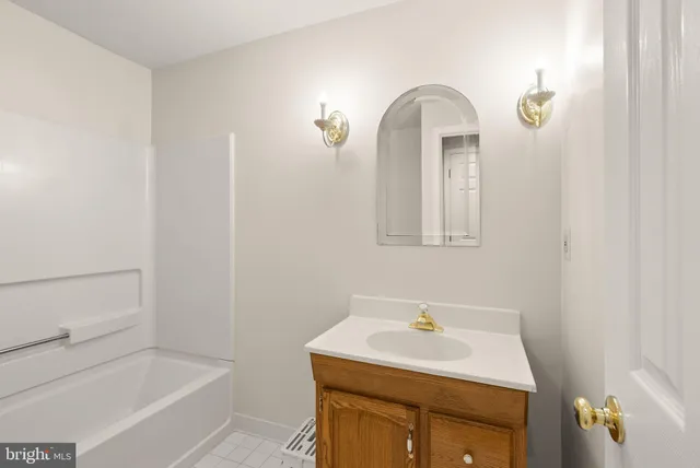 $1,299,990 | 1235 Gilman Court, Herndon, VA 20170