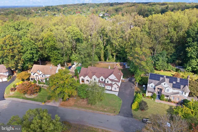 $1,299,990 | 1235 Gilman Court, Herndon, VA 20170