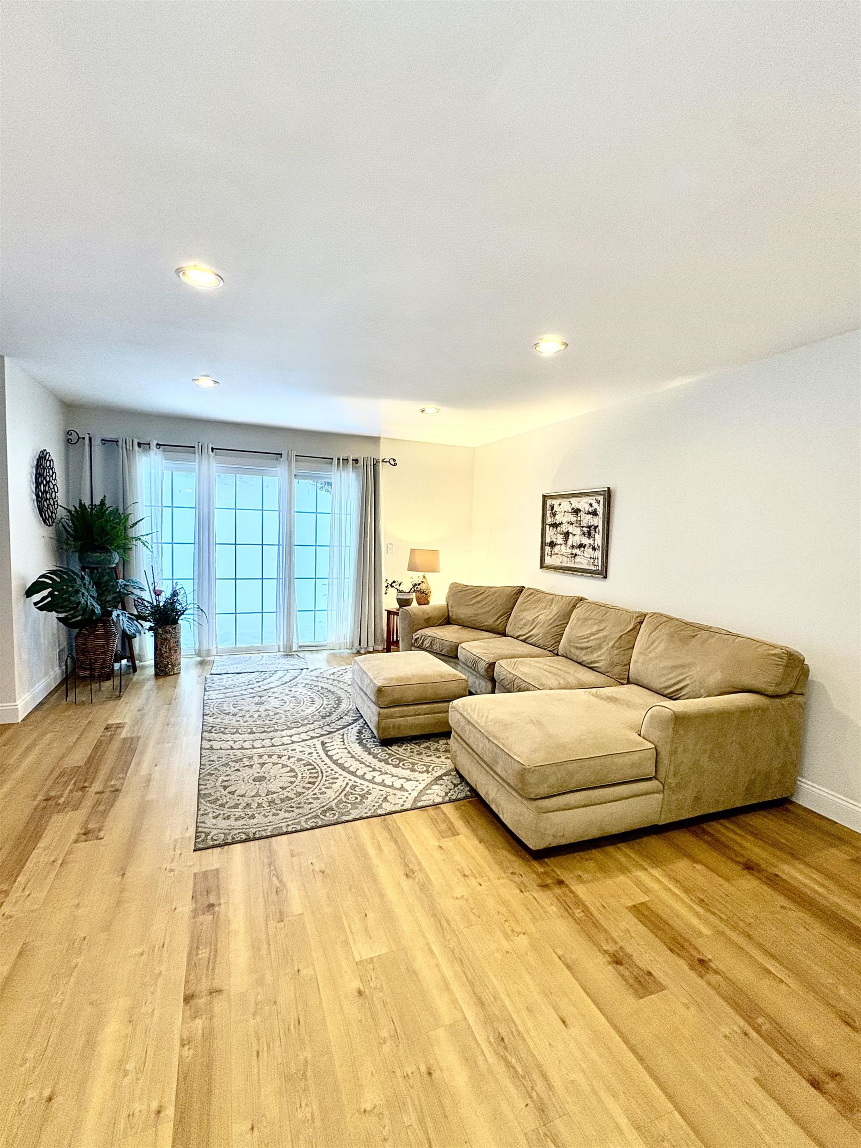 130 Middlesex Road Merrimack, NH 03054 - Photo 7 of 29 Gallery Image 7