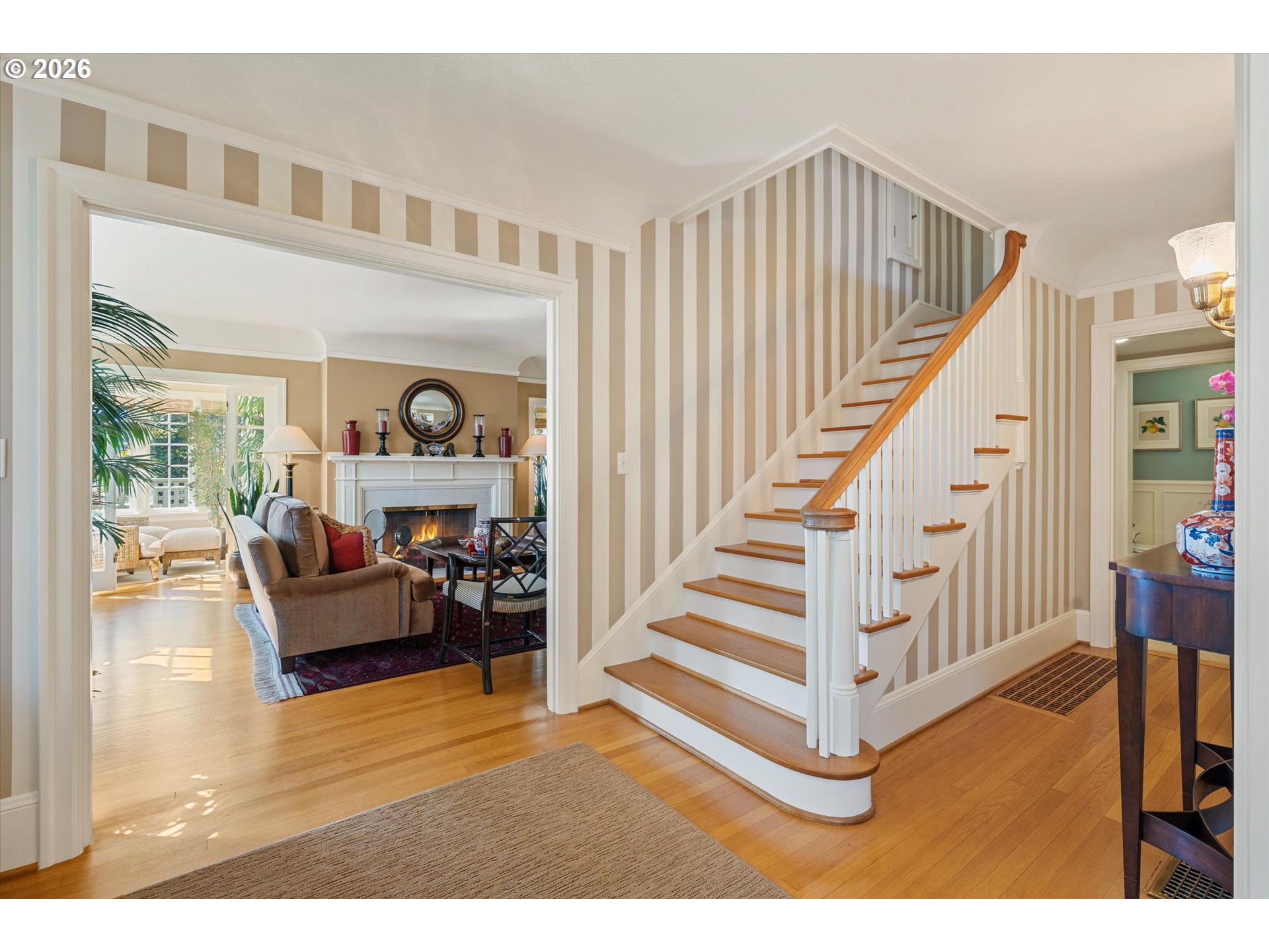 2836 Northwest Cumberland Road Portland, OR 97210 - Photo 5 of 48