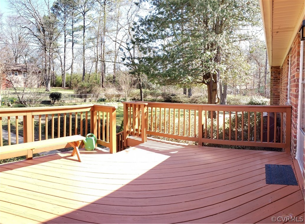 11541 Old Centralia Road Chester, VA 23831 - Photo 11 of 28 Gallery Image 11