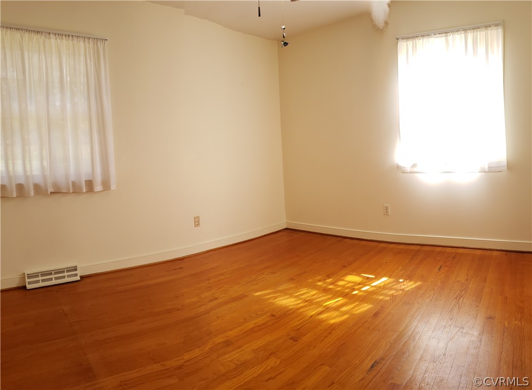11541 Old Centralia Road Chester, VA 23831 - Photo 15 of 28 Gallery Image 15
