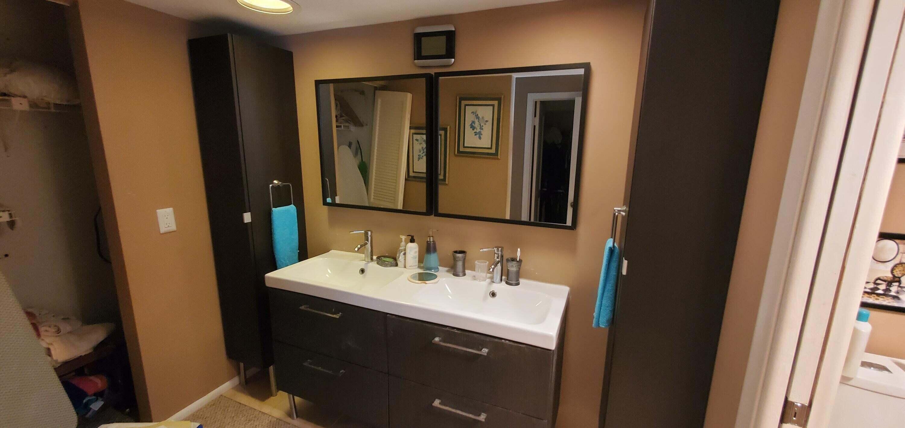 907 Bridgewood Place Boca Raton, FL 33434 - Photo 11 of 44 907 DOUBLE SINKS BATHROOM MASTSER