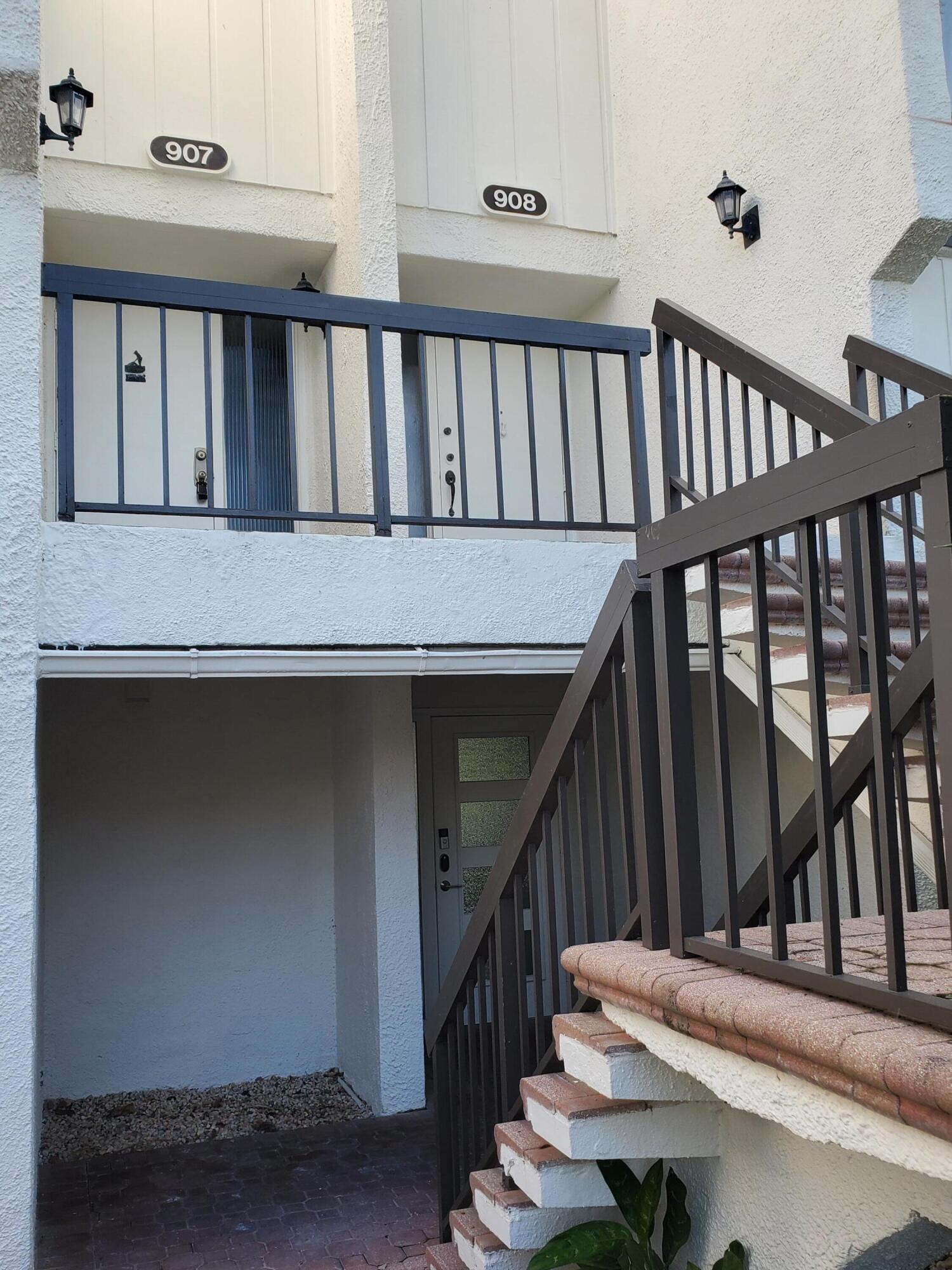 907 Bridgewood Place Boca Raton, FL 33434 - Photo 2 of 44 907 outside stairs