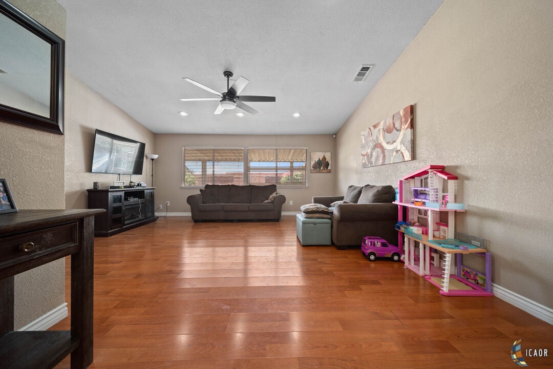 921 West Legion Road Brawley, CA 92227 - Photo 5 of 22 Gallery Image 5