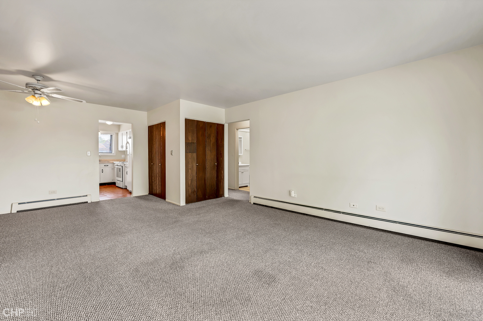 3750 Salem Walk, Unit B2 Northbrook, IL 60062 - Photo 4 of 15 an empty room with a empty space