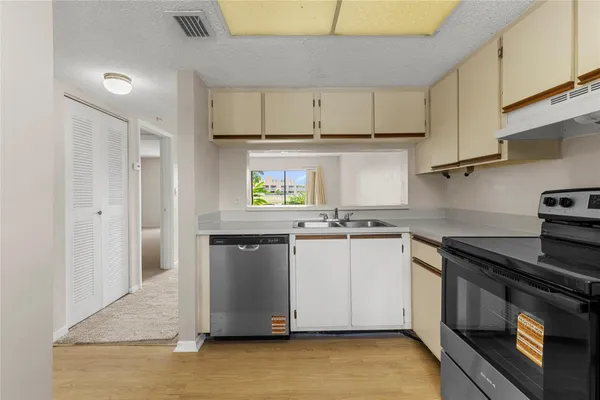 $1,699 | 5200 Northwest 31st Avenue, Unit 143 BUILDING H, Fort Lauderdale, FL 33309