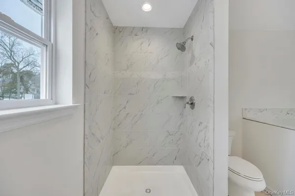 $848,888 | 65 Ozark Street, Ronkonkoma, NY 11779