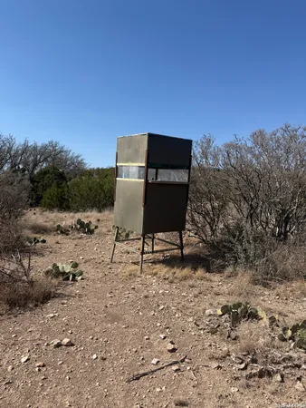 $110,000 | 2197 Sd 45340, Rocksprings, TX 78880