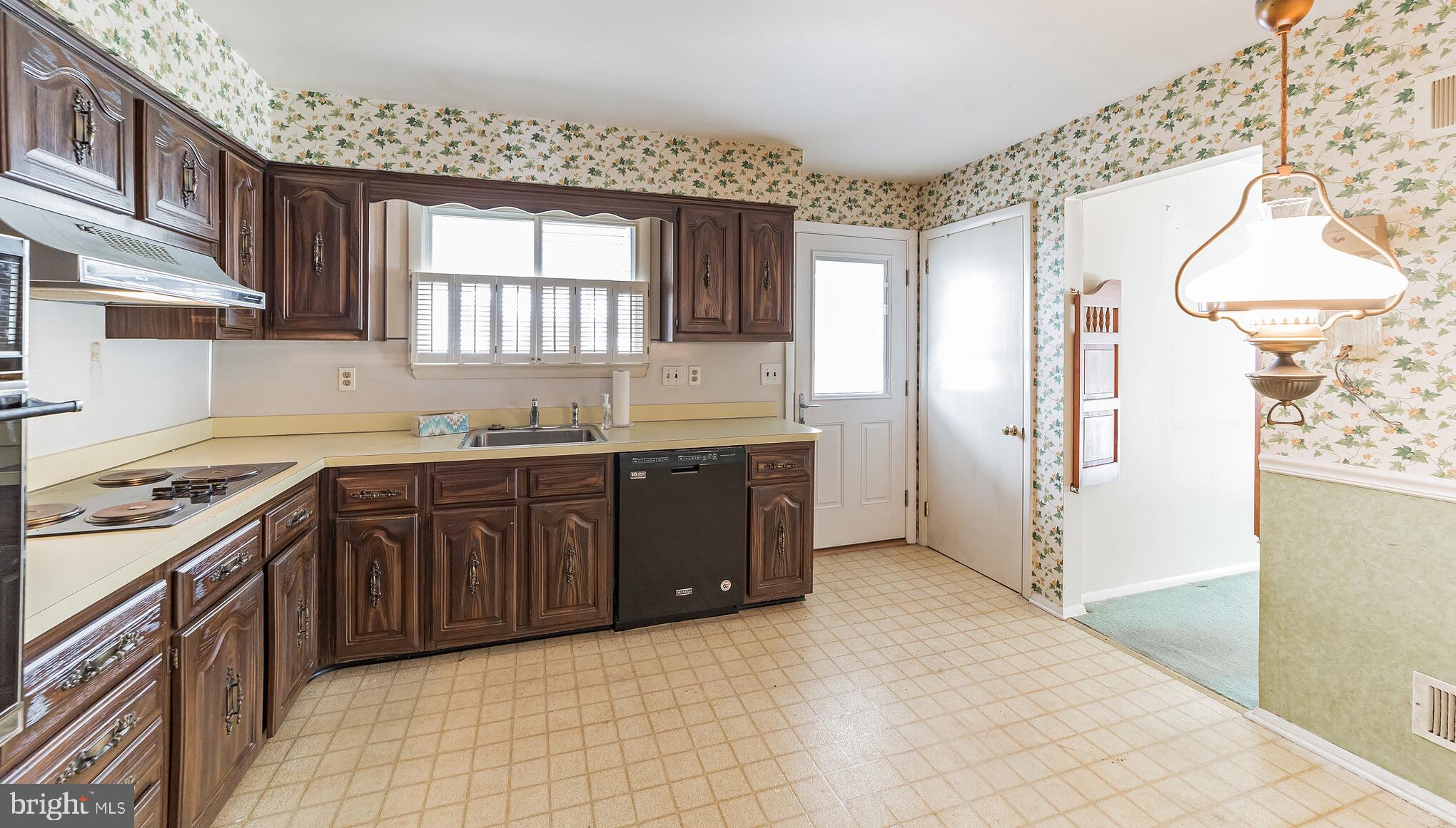 3331 Morningside Road Wilmington, DE 19810 - Photo 6 of 31 Gallery Image 6