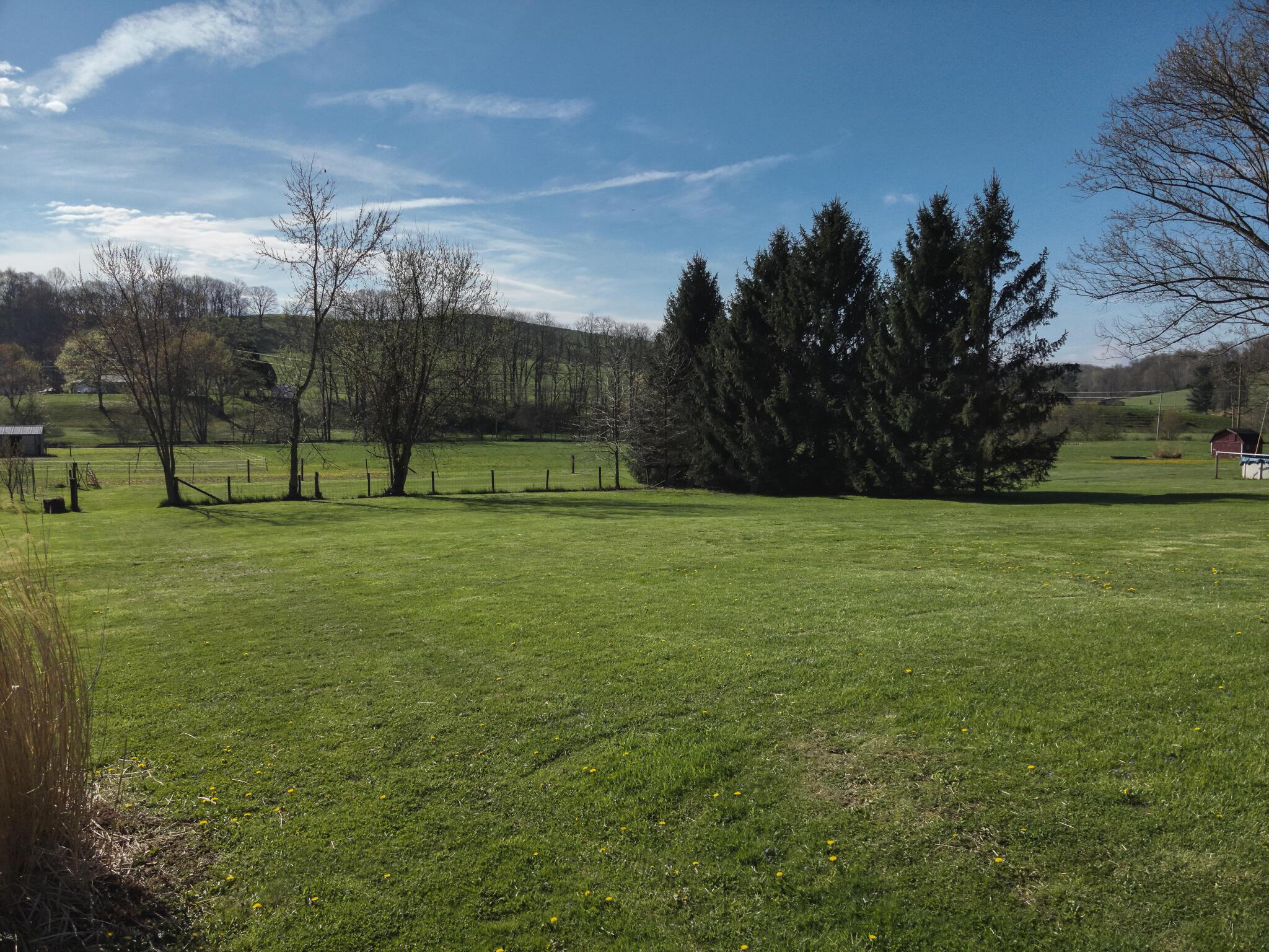 23 County Road 23 Coshocton, OH 43812 - Photo 6 of 10 6. Ground