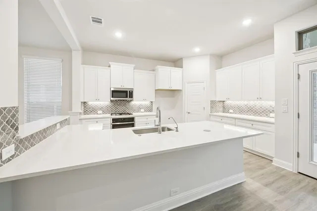 $424,900 | 1720 Highwood Road, Forney, TX 75126