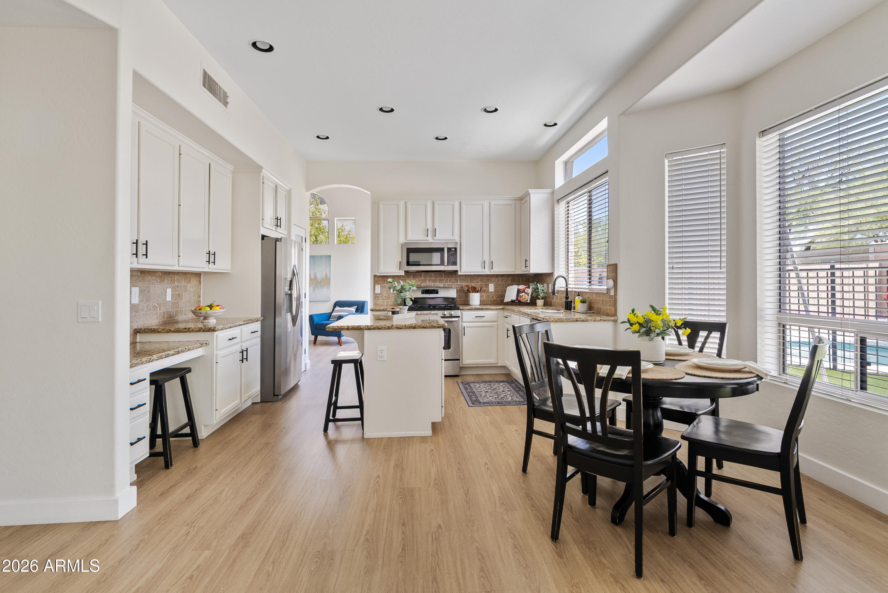 3060 North Ridgecrest, Unit 76 Mesa, AZ 85207 - Photo 11 of 46 Kitchen and Dining