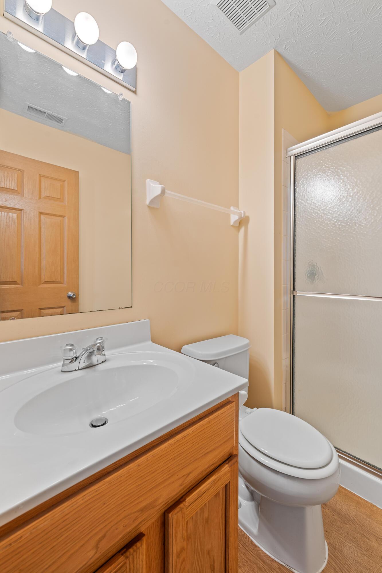 629 Rockets Street, Unit 144 Galloway, OH 43119 - Photo 21 of 40 17 - bathroom3