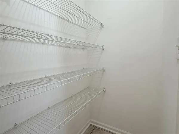 $1,900 | 7024 Somerset Circle, Alpharetta, GA 30004