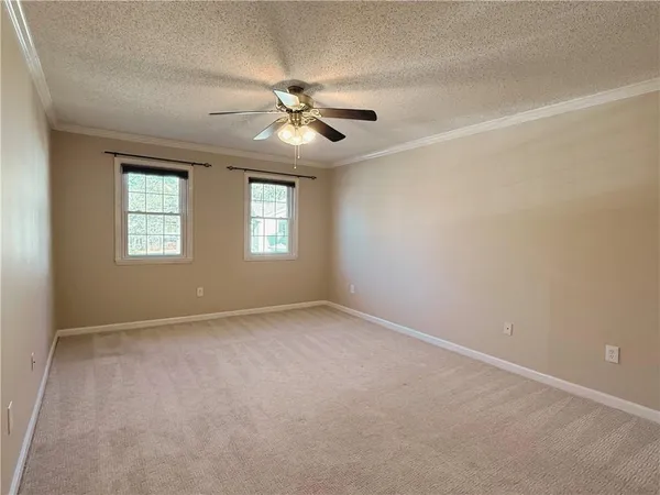 $1,900 | 7024 Somerset Circle, Alpharetta, GA 30004