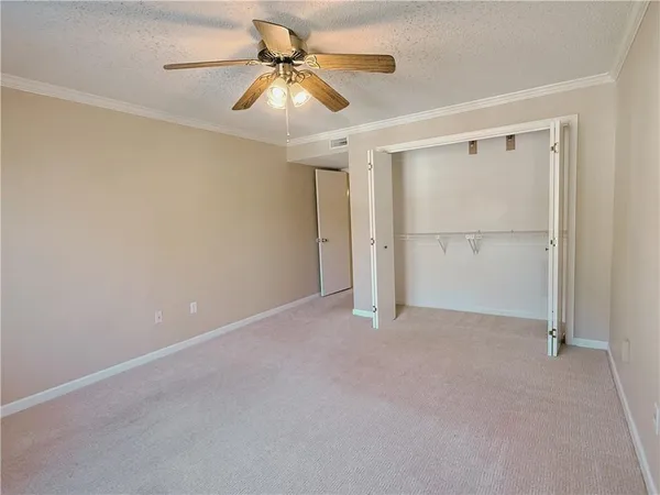 $1,900 | 7024 Somerset Circle, Alpharetta, GA 30004