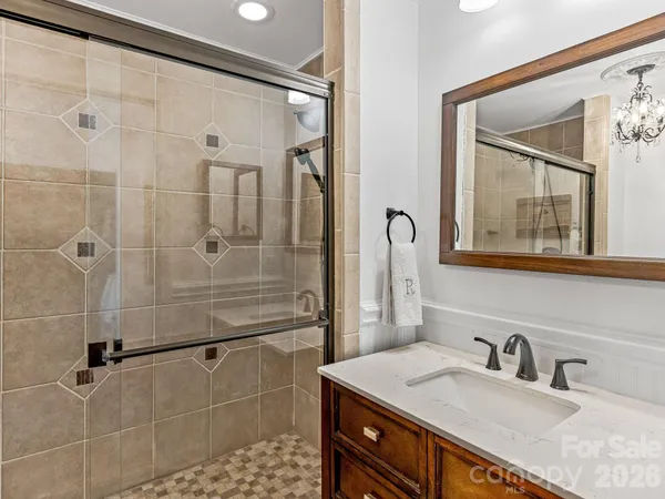 $1,495,000 | 163 Northern Lights Lane, Hendersonville, NC 28739