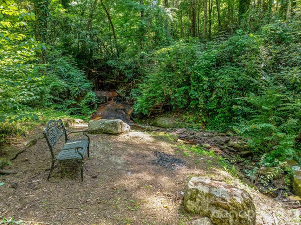 $1,495,000 | 163 Northern Lights Lane, Hendersonville, NC 28739