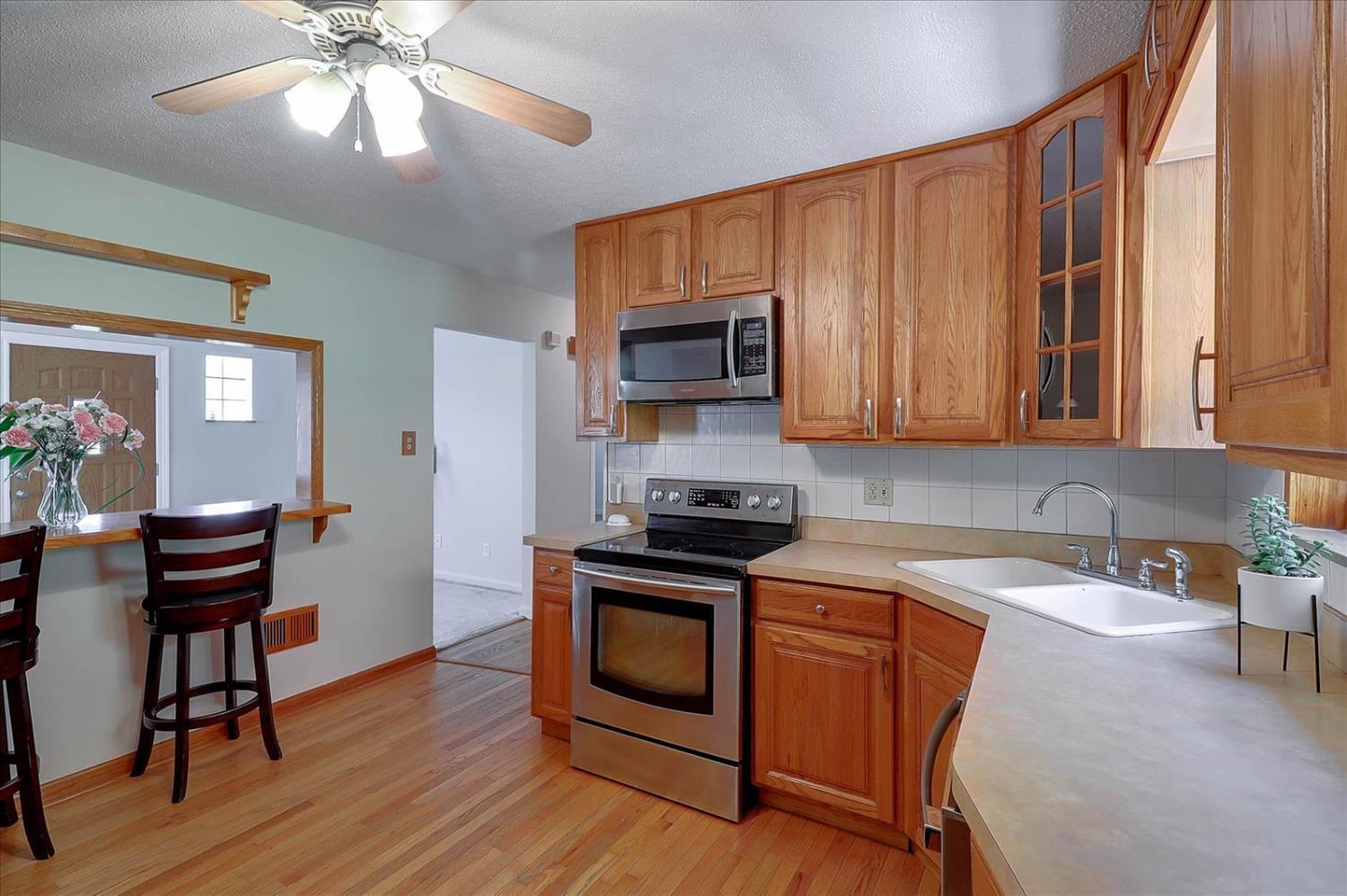 6400 Taylor Road Cincinnati, OH 45248 - Photo 8 of 26