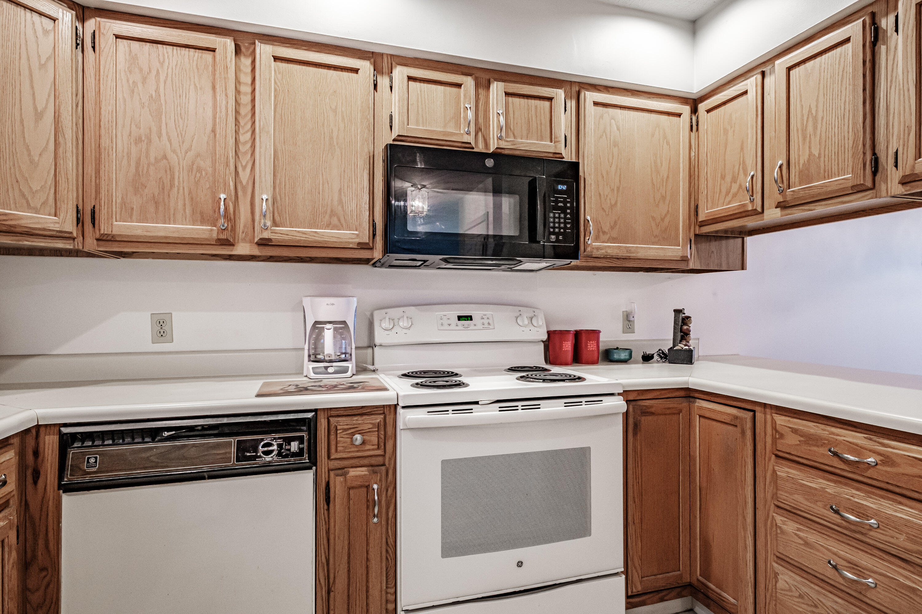 7 Old Salt Road, Unit 1 Old Orchard Beach, ME 04064 - Photo 14 of 29 20240425gp-60013