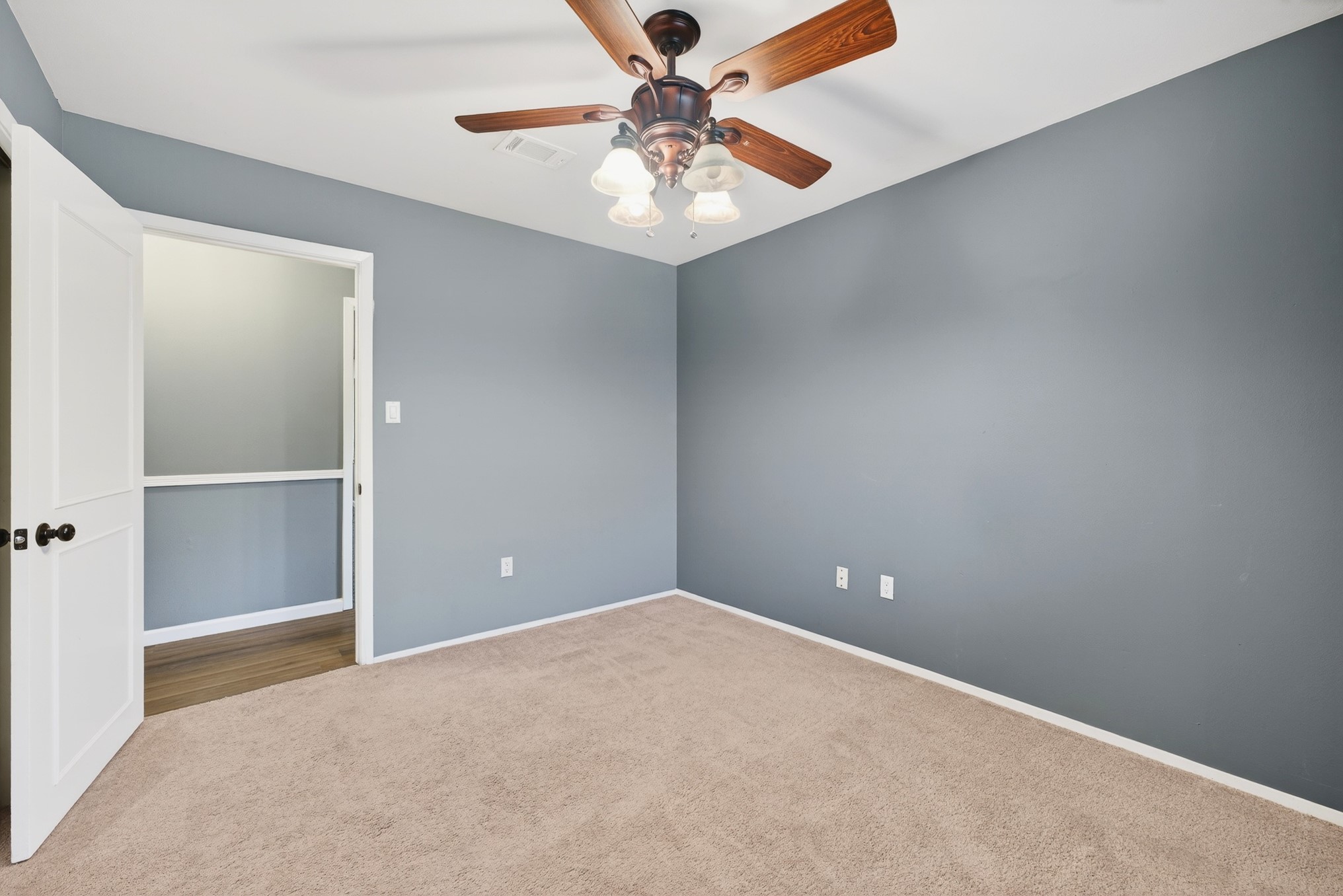 304 Fullen Street Conroe, TX 77301 - Photo 19 of 25 Bedroom 2