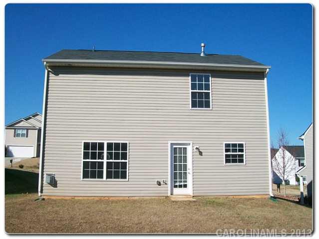 720 Overlook Road Lowell, NC 28098 - Photo 2 of 15