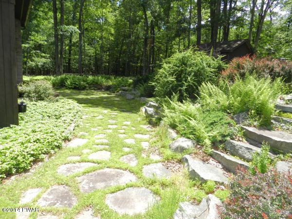 2105 Steele Road Bushkill, PA 18324 - Photo 43 of 59 Gallery Image 43