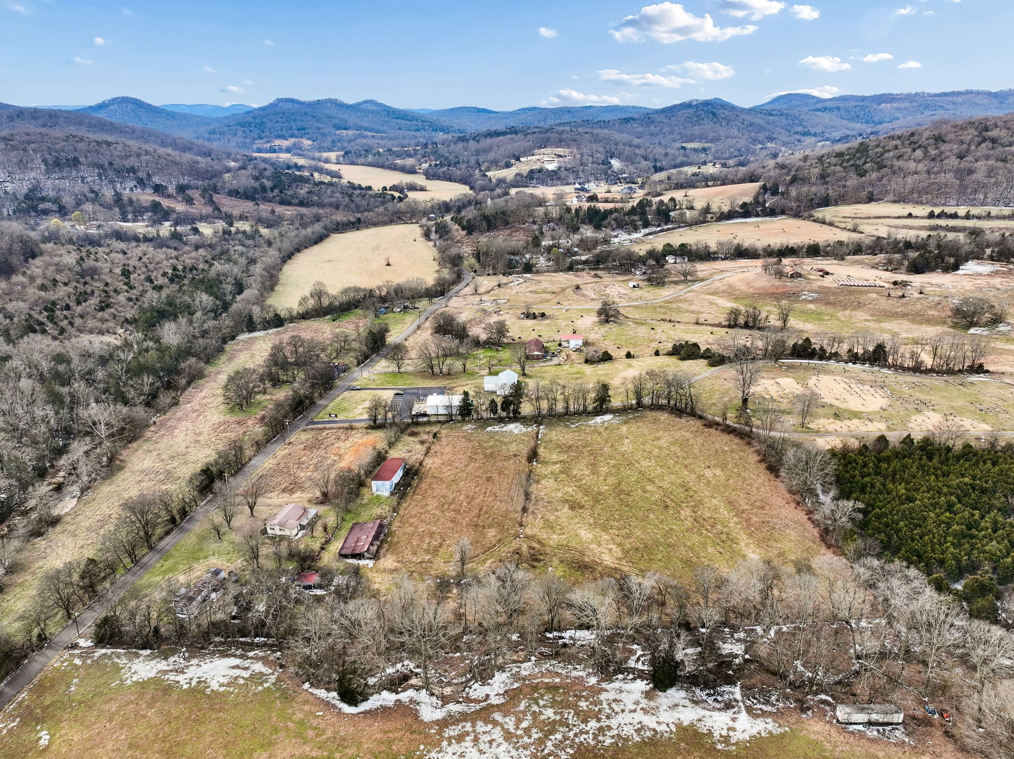 0 Greenvale Road Watertown, TN 37184 - Photo 14 of 18 a view of city and mountain