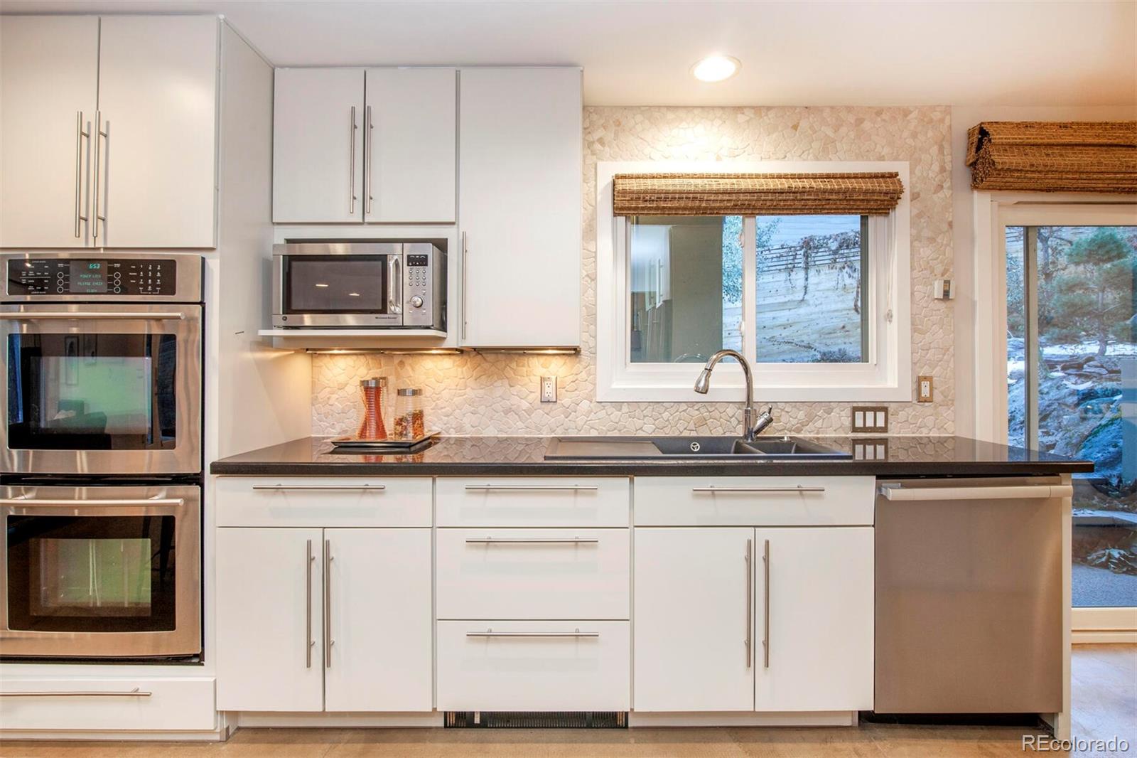 1010 Rosehill Drive Boulder, CO 80302 - Photo 15 of 40