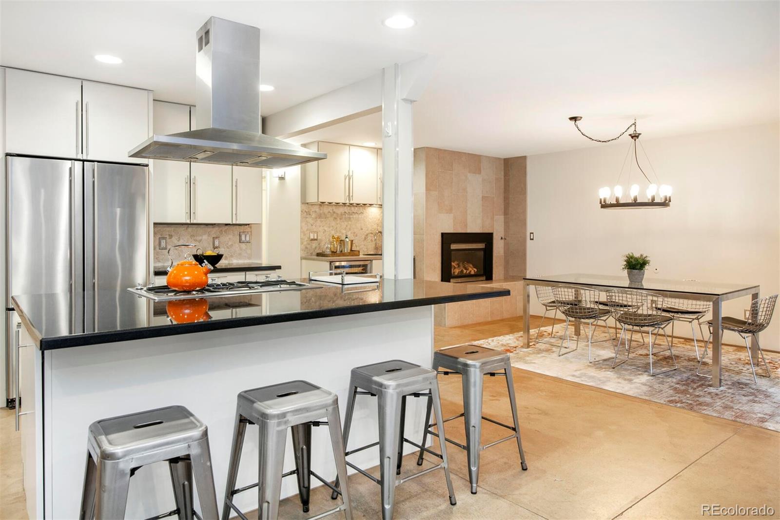 1010 Rosehill Drive Boulder, CO 80302 - Photo 7 of 40