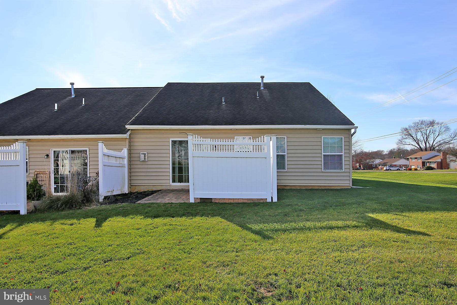 43 Farm Lane Lancaster, PA 17603 - Photo 8 of 42 a front view of a house with a yard