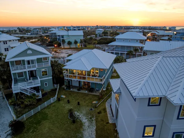 $1,179,000 | 1468 Bermuda Drive, Navarre, FL 32566