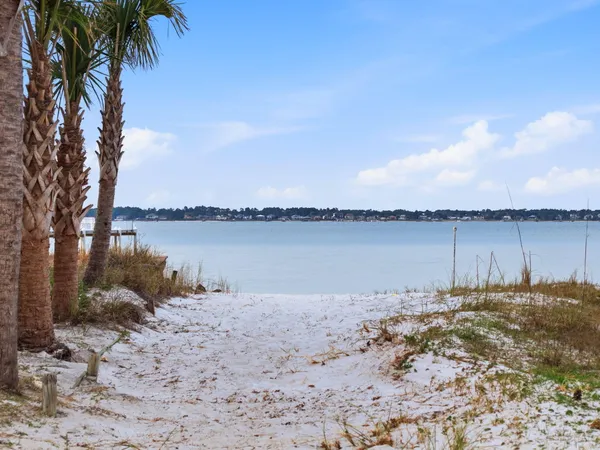 $1,179,000 | 1468 Bermuda Drive, Navarre, FL 32566