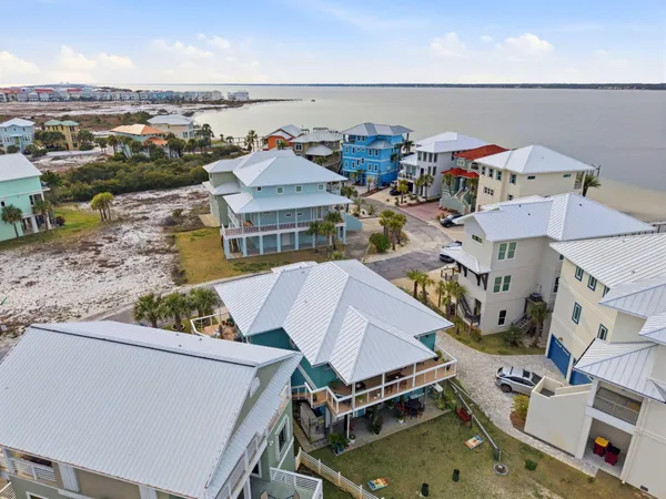 $1,179,000 | 1468 Bermuda Drive, Navarre, FL 32566