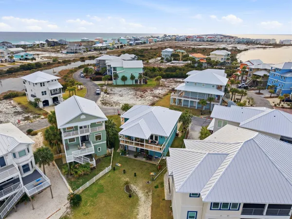 $1,179,000 | 1468 Bermuda Drive, Navarre, FL 32566