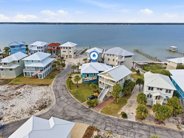 $1,179,000 | 1468 Bermuda Drive, Navarre, FL 32566