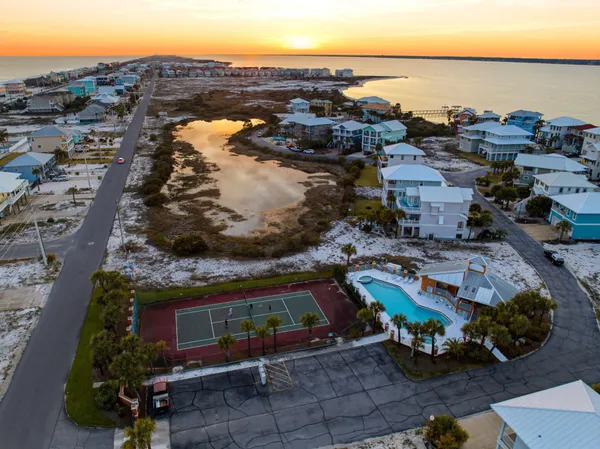 $1,179,000 | 1468 Bermuda Drive, Navarre, FL 32566