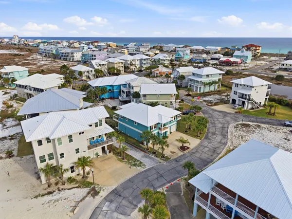 $1,179,000 | 1468 Bermuda Drive, Navarre, FL 32566