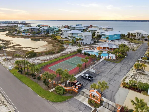 $1,179,000 | 1468 Bermuda Drive, Navarre, FL 32566
