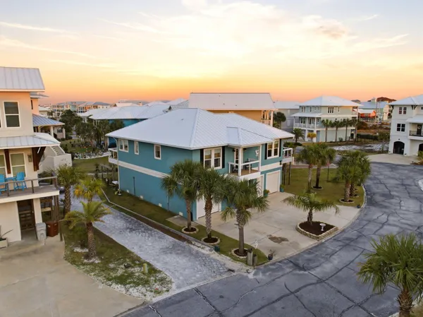$1,179,000 | 1468 Bermuda Drive, Navarre, FL 32566