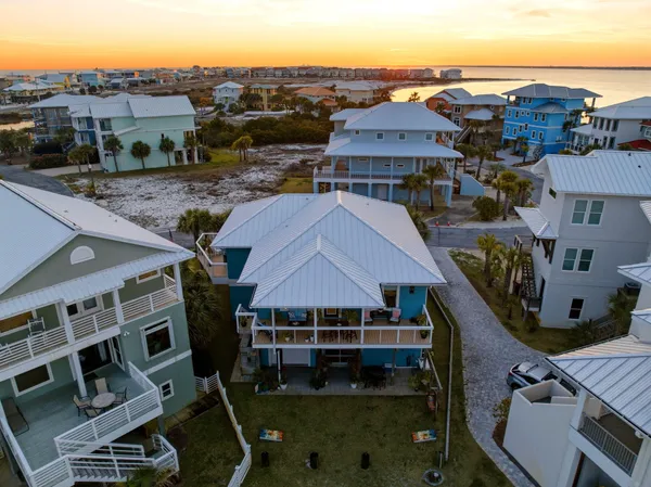 $1,179,000 | 1468 Bermuda Drive, Navarre, FL 32566